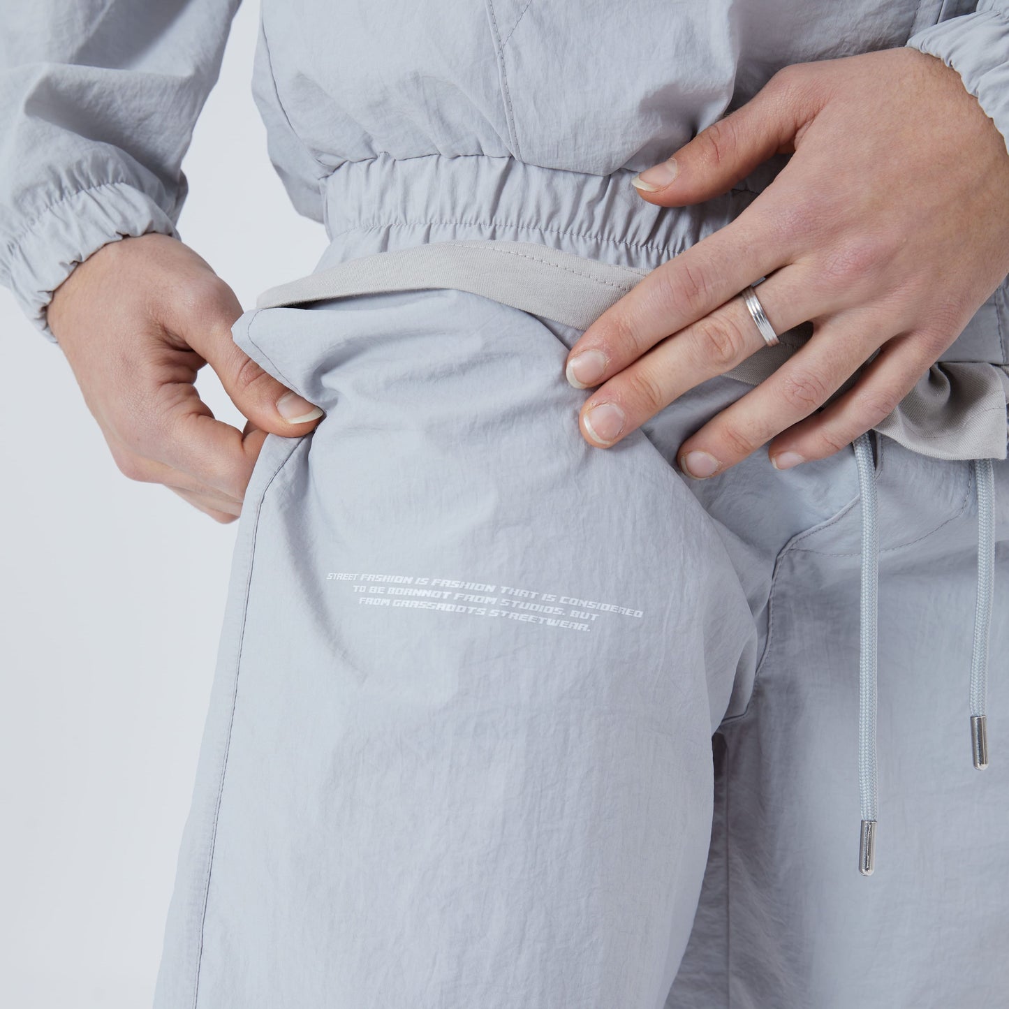 Jogginganzug Oberteil Oversize Fit Polyamid Sweatshirt mit Reißverschluß